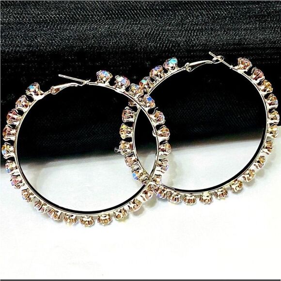 Silver Round Prong Set Colorful Crystals Large Hoop Earrings NEW - Picture 3 of 4